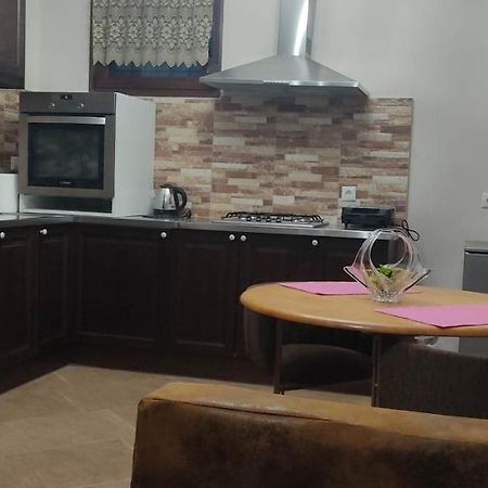 Maison Du Bonheur Kalampáka Ngoại thất bức ảnh